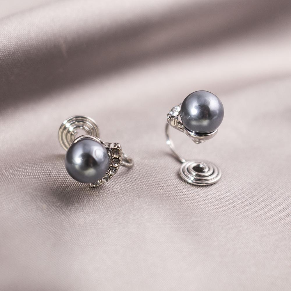 

Легкая роскошь, маленький ароматный ветер, диски от комаров, клипсы для ушей, женские, без пирсинга ушей, нишевые серьги, простые, маленькие и универсальные, серьги Иу