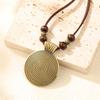 Cordino in Pelle di Vacchetta Ciondolo Etnico Gioielli in Pelle Lega Impronta Digitale Catena Maglione Personalizzata Retro Collana Rotonda