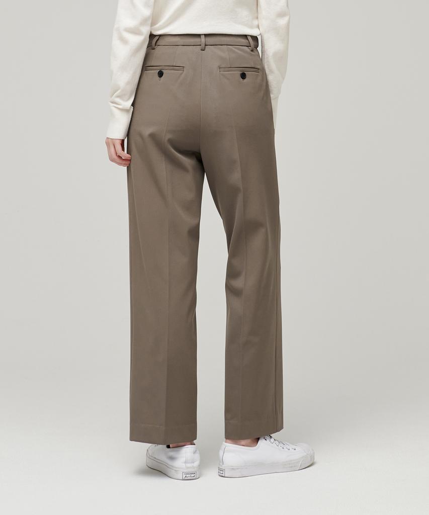 MUSINSA STANDARD WOMAN Women'S Heavyweight Fleece-Lined Straight Hidden Elastic Waist Slacks [Dusty Beige]