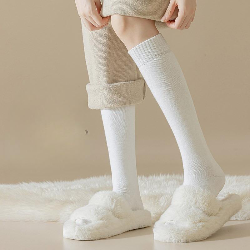 Women's Spring and Autumn Thickened Warm Calf Socks Cotton Socks Solid Color Casual Anti-abrasion and Anti-pilling Versatile Hoop Socks