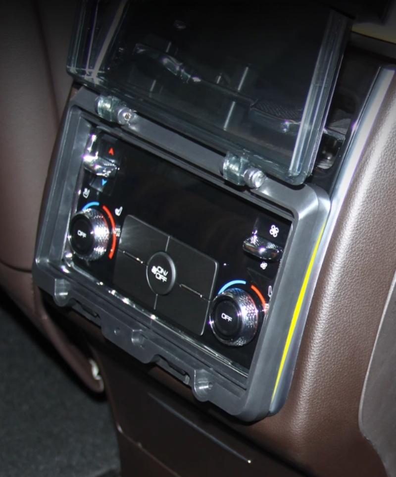Car Rear Air Conditioning Control Panel Anti-kick Cover Fit for Tank 500 Hi4-T Modified Switch Anti-touch Cover Upgrade Parts