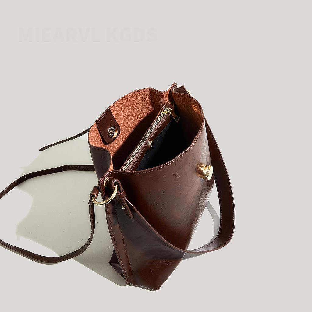 PU Leather Women Single Shoulder Bag Solid Large Capacity Office Ladies Bucket Bag Korean Vintage Classic Female Handbag