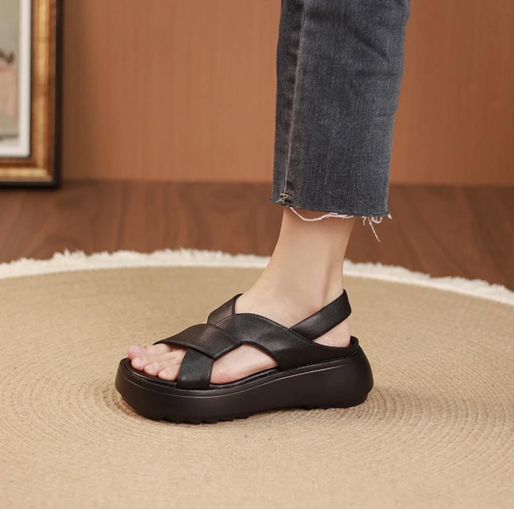 Été nouveau poisson bouche sandales femmes plateforme chaussures mère confortables plates rétro décontractées croisées romaines