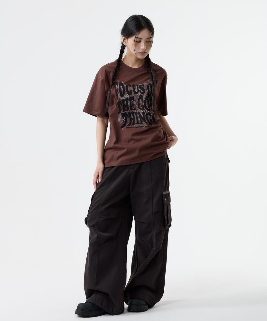 Nasttingijeubeleoldaenmi Geometry Lettering Tee_Brown
