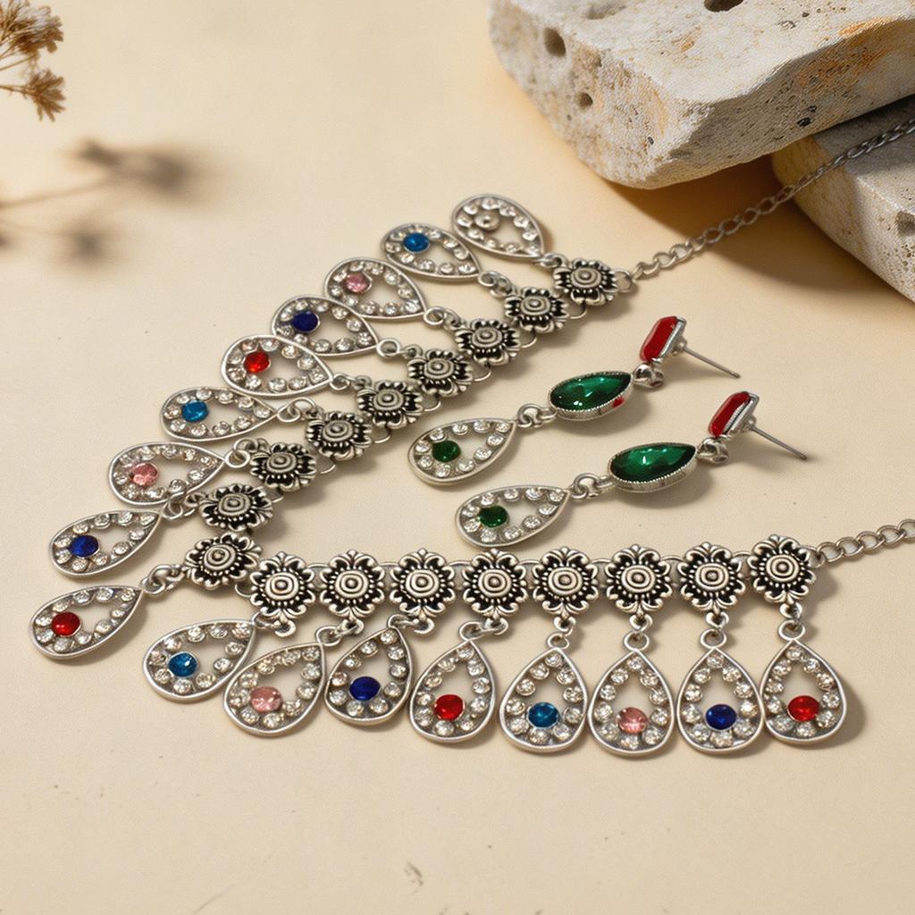 European and American Retro Exaggerated Color Water Drop Jewelry Set, Decoration Medieval Women's Necklace Earrings Set