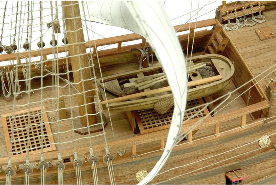 Woody Joe Halbmond Holzmodell Bausatz 1/40 (Schiff)