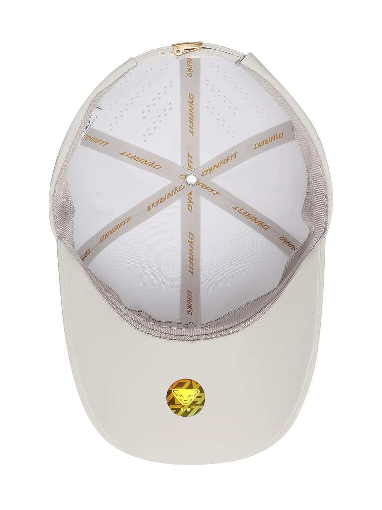 DYNAFIT Gold Logo Seamless Ball Cap_Ecru Yua26C072A