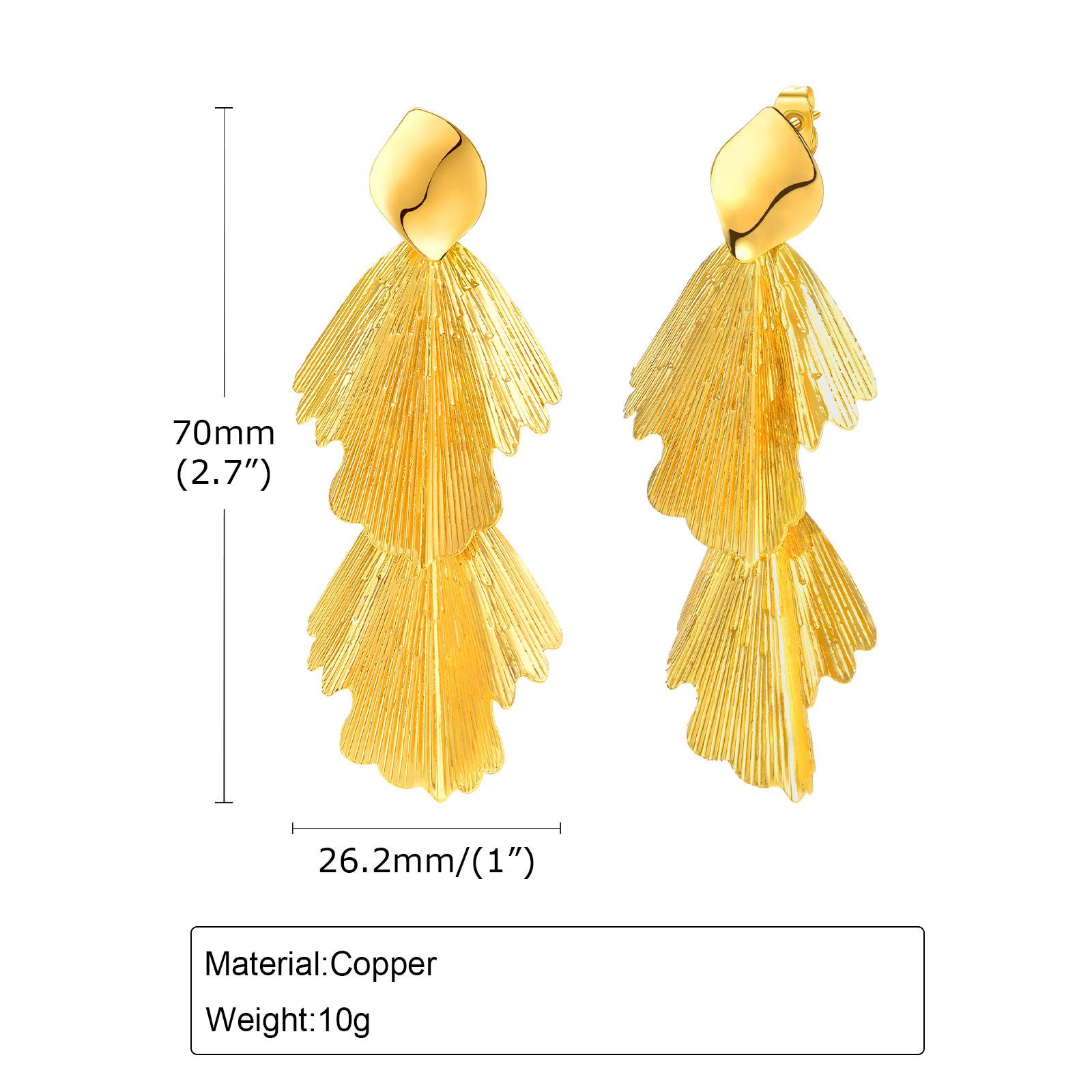 

2026 Copper Material Earrings Exquisite Leaf Fashion Gold Color Stud Earrings For Women Jewelry Party Gifts Plant Pendants