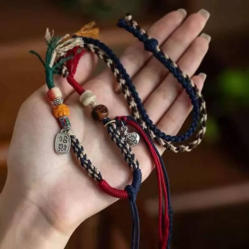 Luxury Tibetan Handmade Dzi Bead Pendant Necklace with Adjustable Cotton Rope