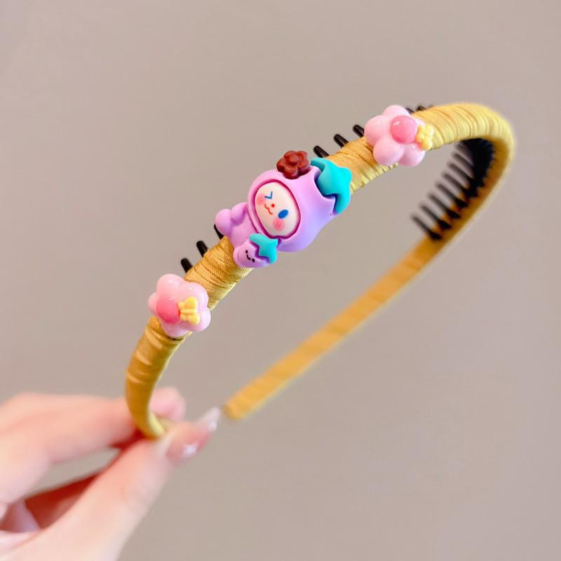

Non-Slip Floral Headband for Girls – Toothed Design, Safe for Hair, Cute Hair Clip for Babies