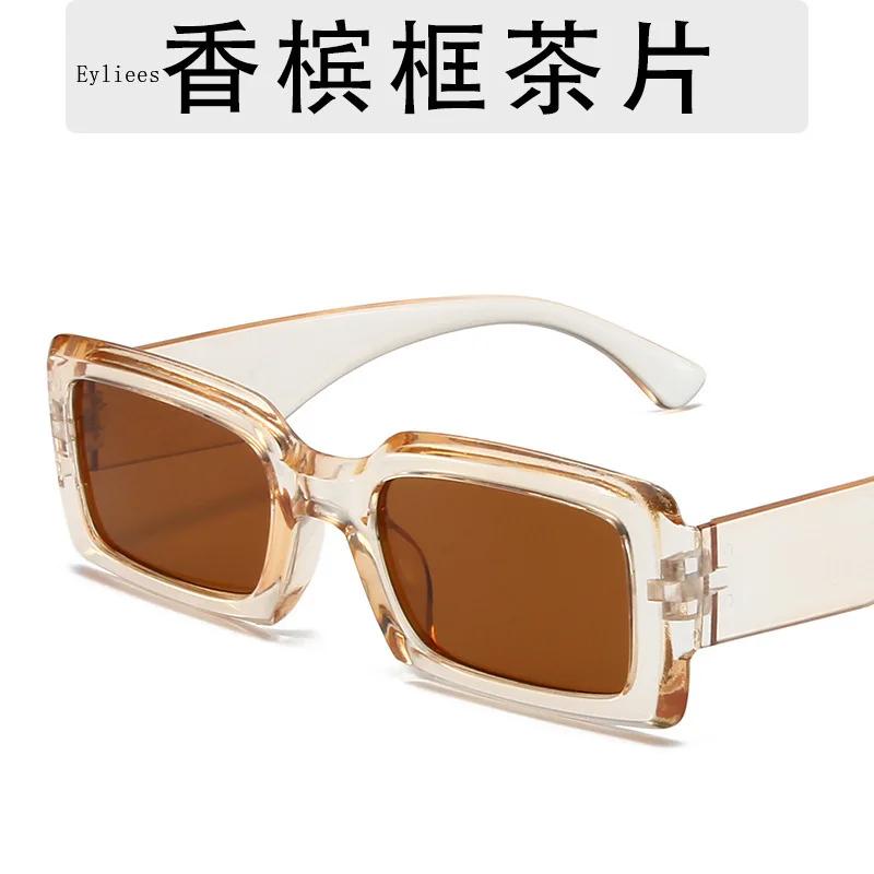 Retro Square Sunglasses Women Fashion Tea Pink Shades UV400 Men Clear Champagne Glasses Frame Rivet Decoration Sun Glasses