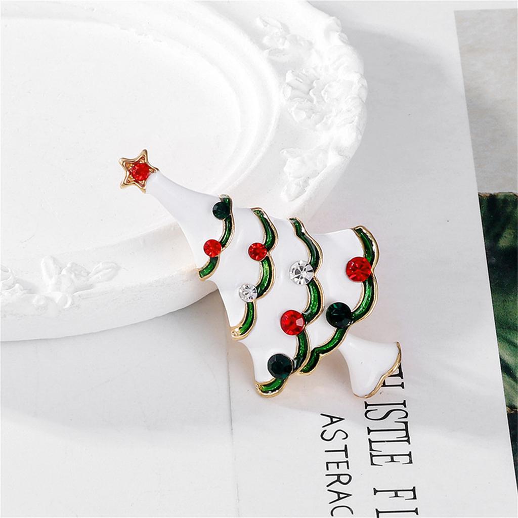 Rinhoo Green Enamel Christmas Tree Brooches For Women Vintage Colorful Rhinestone Xmas Tree Pins Fashion New Year Party Jewelry
