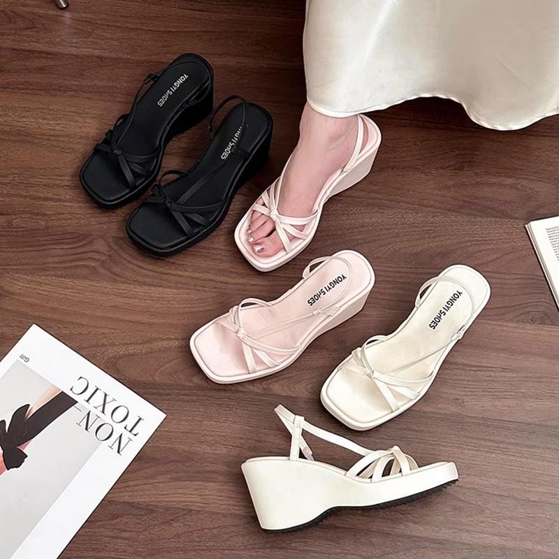 European and American style casual sandals summer fashion new slope heel thick sole square head cover toe beach wear women's cool slippers