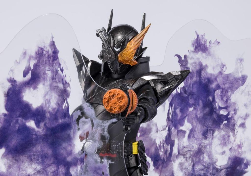 [USED] S.H.Figuarts Kamen Rider Build Rabbit Tank Hazard Form