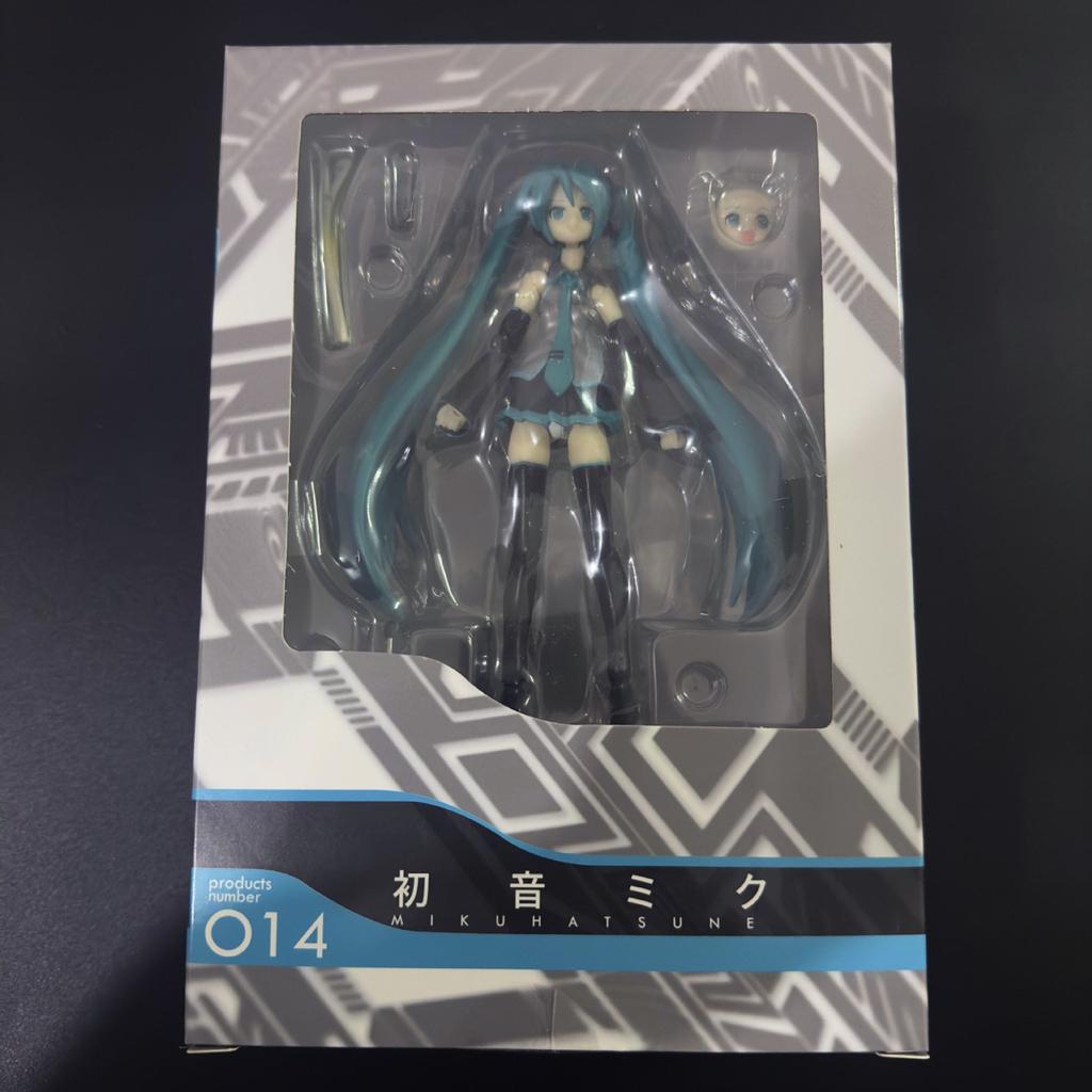 Hatsune Miku  New Anime Girl Figure Figma 014 Virtual Singer Miku Joint Movable Model Statue Toys Doll