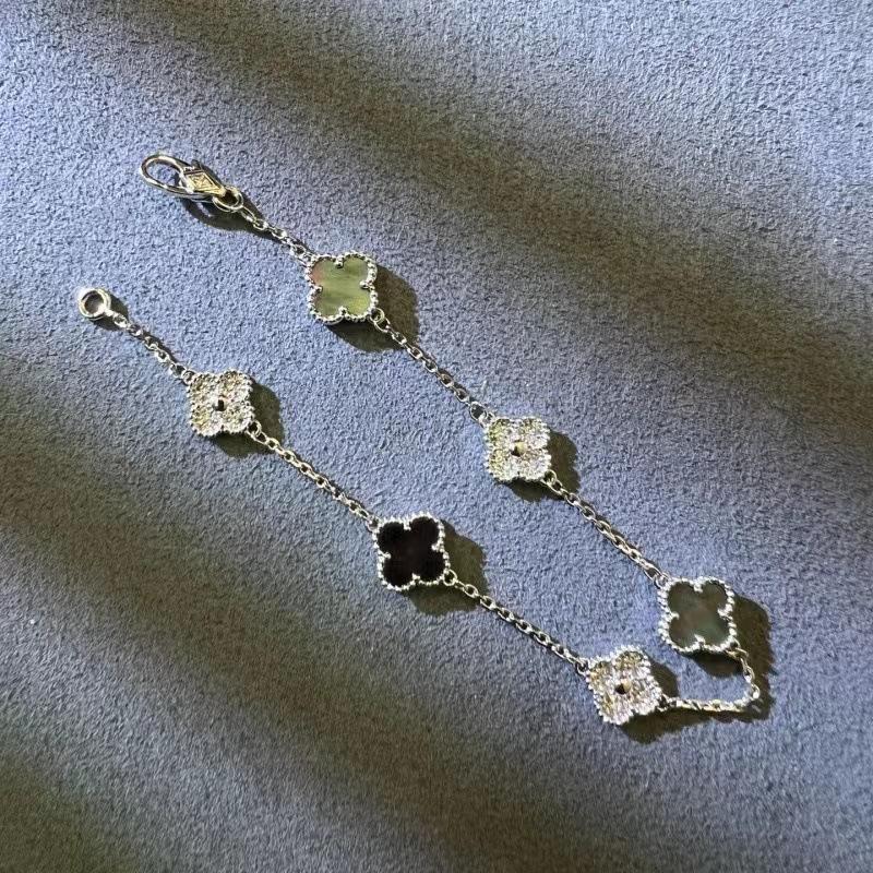 9MM Mini Six-flower Four-leaf Clover Bracelet White Mother-of-pearl Purple Chalcedony CNC Craft Simple and Versatile High-end Bracelet