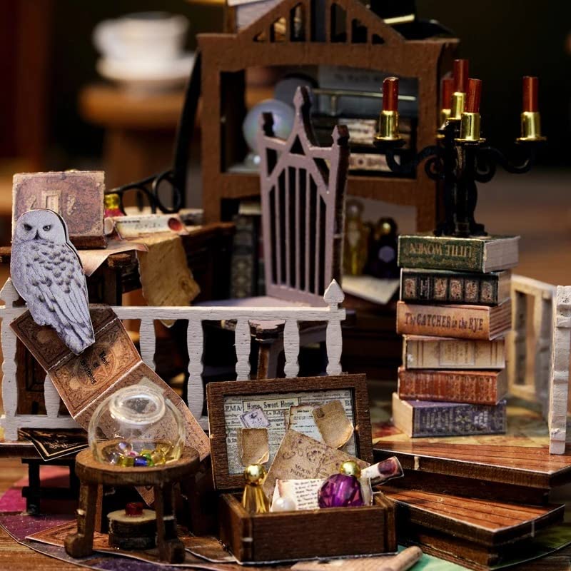 (t-FREAK) Dollhouse DIY Kit Set Miniature Dream Bottle Series (B-032 Magic House)