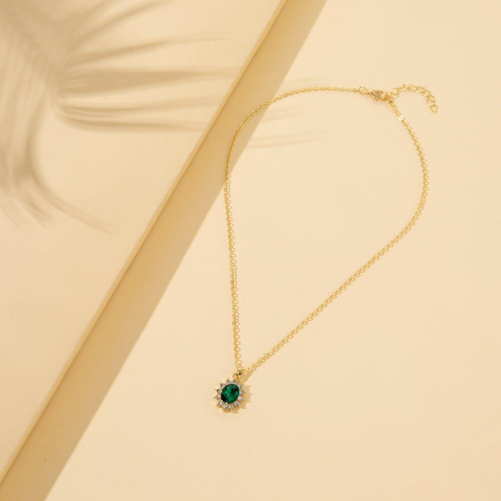 Alloy Geometric Trendy Necklace With Sparkling Rhinestones For Women Fashionable