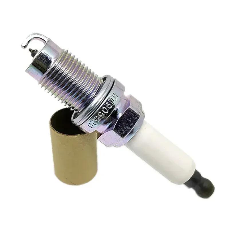 4/6pcs PZFR6R 5758 101905626 Platinum Spark Plug for VW Golf 5 6 JETTA 3 PASSAT B6 B7 SCIROCCO TIGUAN TOURAN Skoda Seat 1.4L