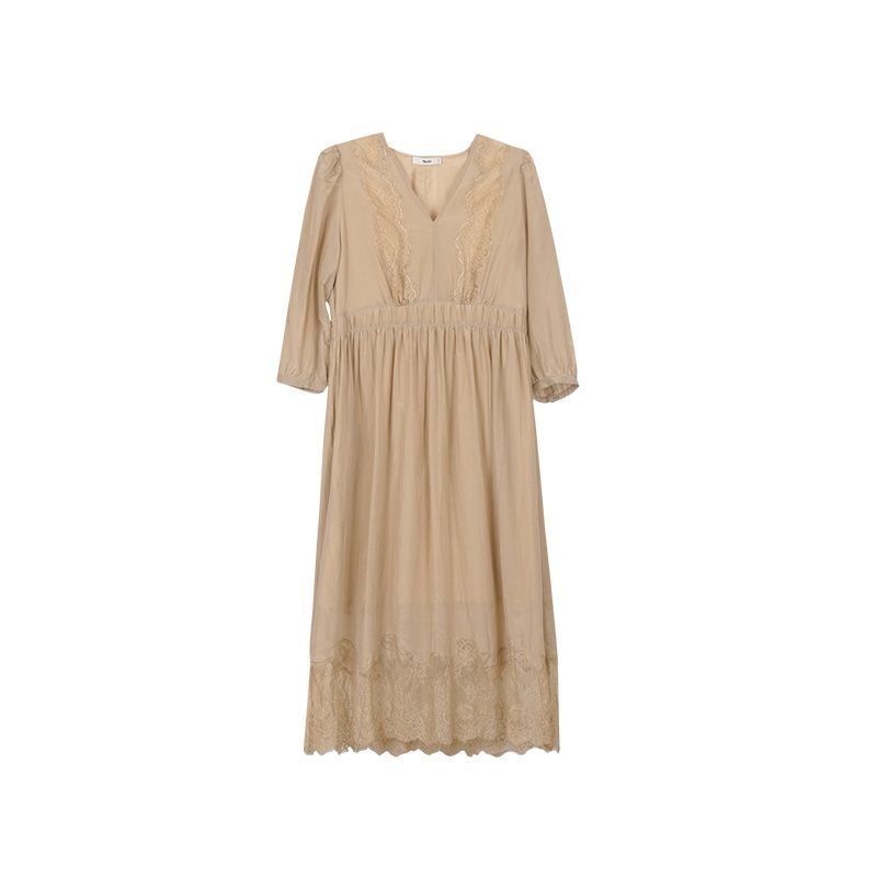 

Talasa Same Style with Mall Silk Floss Dress 2024 New Lace Stitching Design Waist Hugging Slimming Midi dress Lotus root powder S