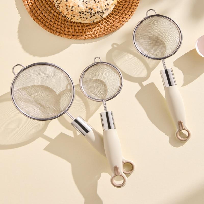 1 Stück Edelstahl Netzfiltersieb Löffel mit Kunststoffgriff Saft Sojamilch Sieb Mehlsieb Abtropfsieb Küchenhelfer
