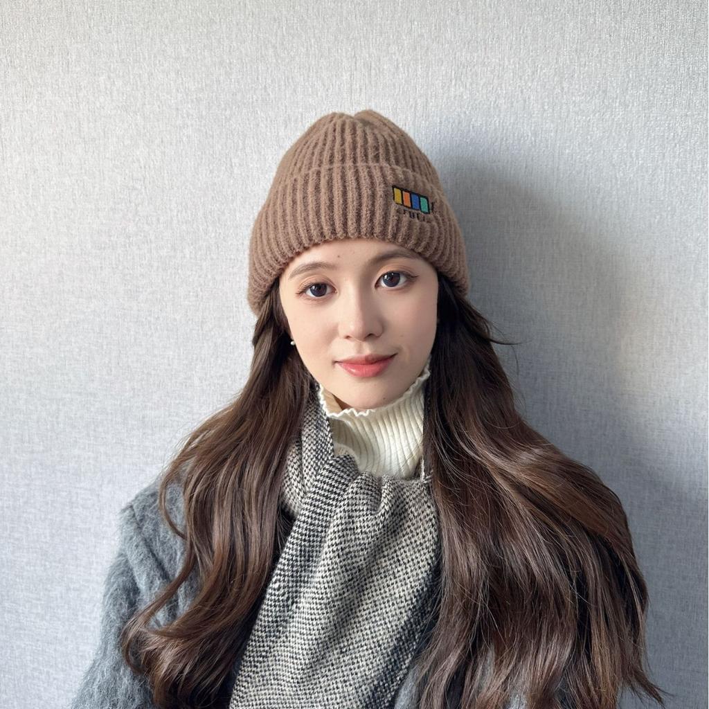 Autumn and Winter Hats for Women's New Korean Knitted Hats Versatile Warm Ear Protection and Thickened Fashionable Wool Hats
