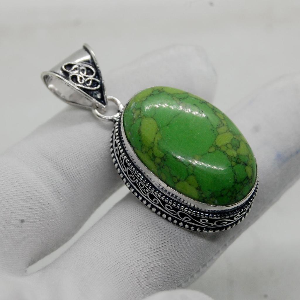 Oval Cab Green Spiny Oyster Turquoise 925 Sterling Silver Pendant Jewelry, Artisan Boho Style Turquoise Pendant