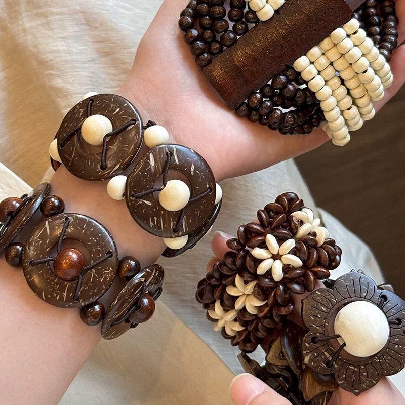 Geometric Resin Bangle: Trendy European-American Fashion Bracelet for Women