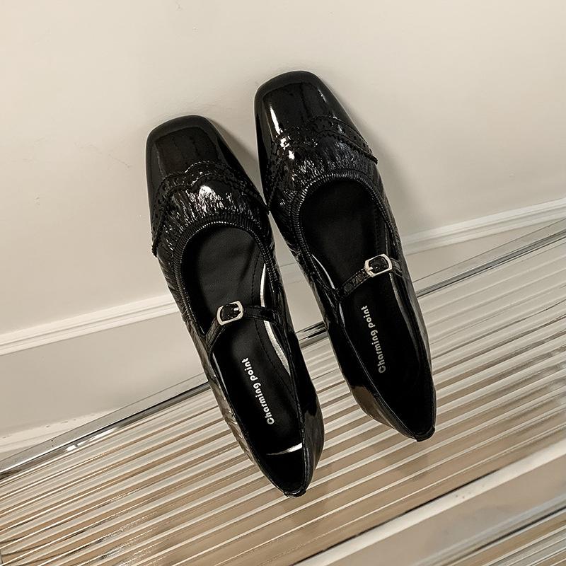 

2025 spring new Korean version of fashion square head one-word buckle with low heel fashion casual large size Mary Jane shoes 41 чёрный