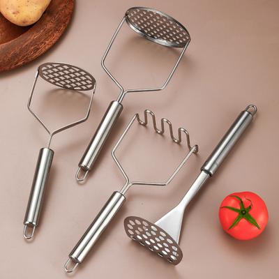 Kartoffelstampfer aus Edelstahl mit ergonomischem Griff Manueller Lebensmittelzerkleinerer für Gemüse Saucen Rostbeständig Spülmaschinenfest Küchenwerkzeug für Zuhause