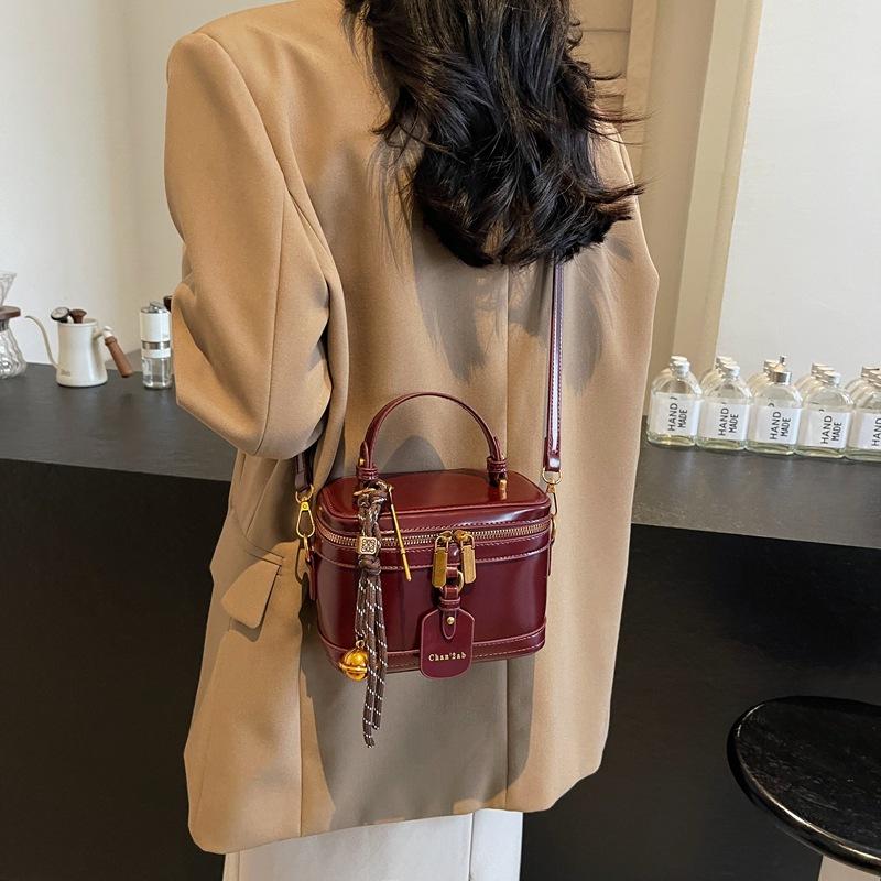 Small Bag Women's New Fashionable Portable Box Bag Textured Messenger Bag