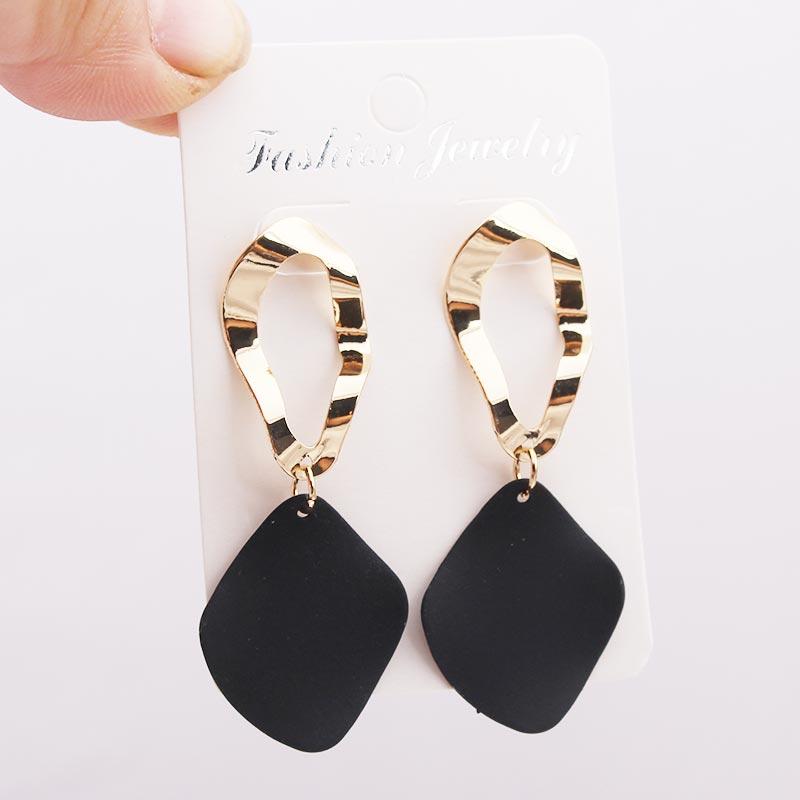 Big Statement Earrings Red Black White Gold Round Circle Oval Geometric Earrings for Women Punk Metal Earring Boho Jewelry 2020