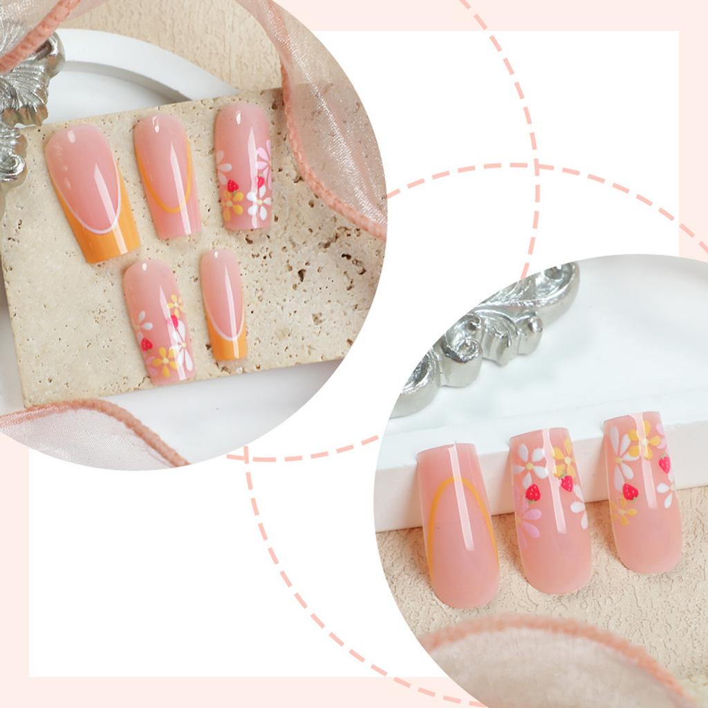 24Pcs Press on Nail French Manicure Nail Accesories Strawberry Design Stick on Nail for Trendsetters and Nail Art Lover