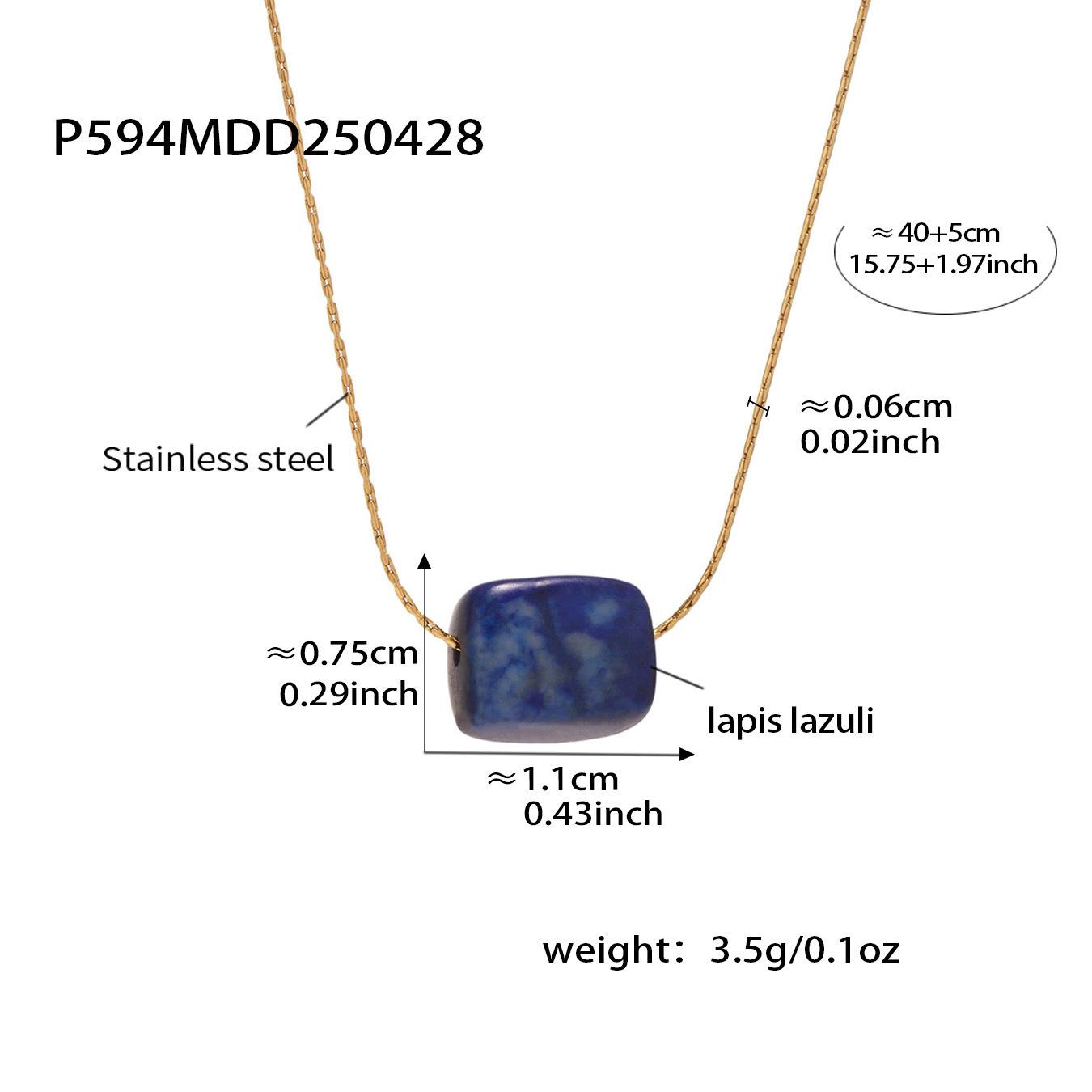 Qiong Yao Vintage Turquoise Rectangular Pendant Necklace - Gold-Tone Clavicle Chain for Women