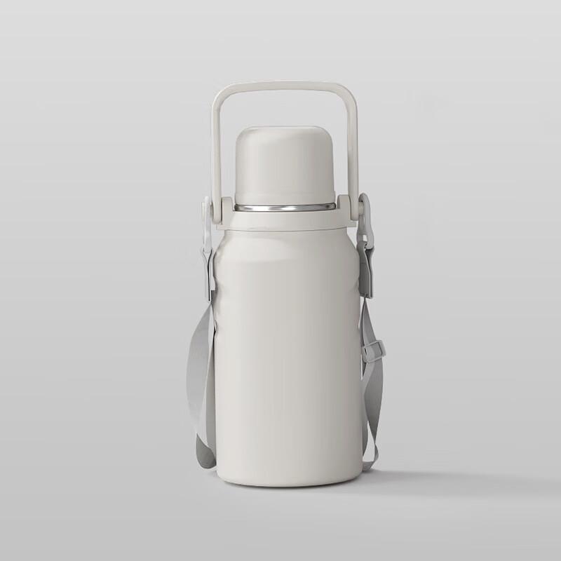 OEING Large Capacity Portable Insulated Stainless Steel Water Bottle