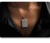 Minimalist Rectangular Plaid Pendant Necklace: Diamond-Studded Clavicle Chain In 18K Gold-Plated Titanium Steel.
