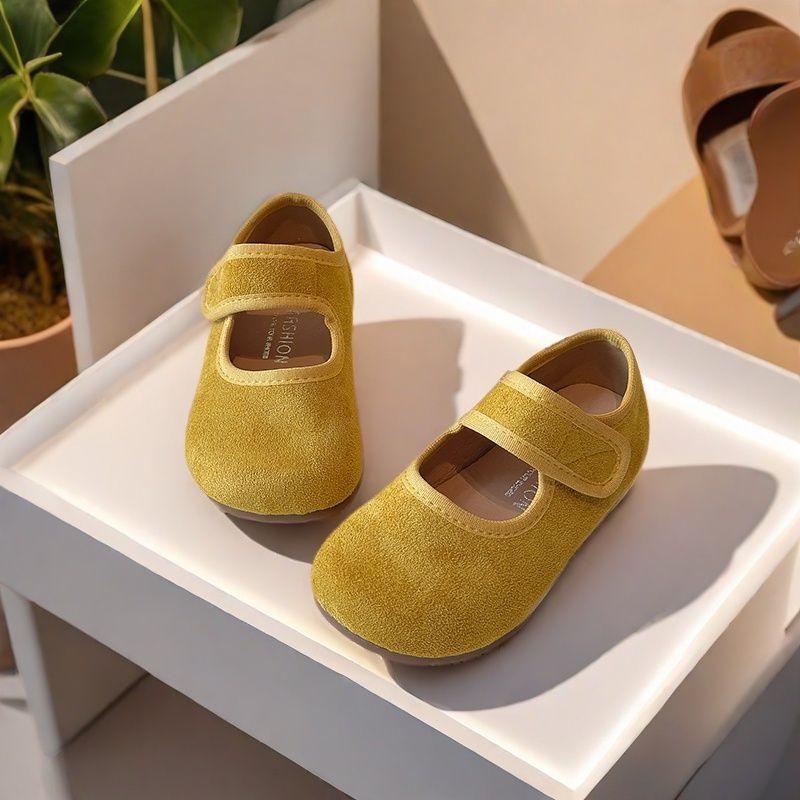 

Туфли Мэри Джейн из матовой кожи для девочек 2025 новая коллекция туфли Birkenstock с мелким вырезом на липучке туфли Doudou туфли-лодочки 23-25 yards whole box shot 30 pairs жёлтый