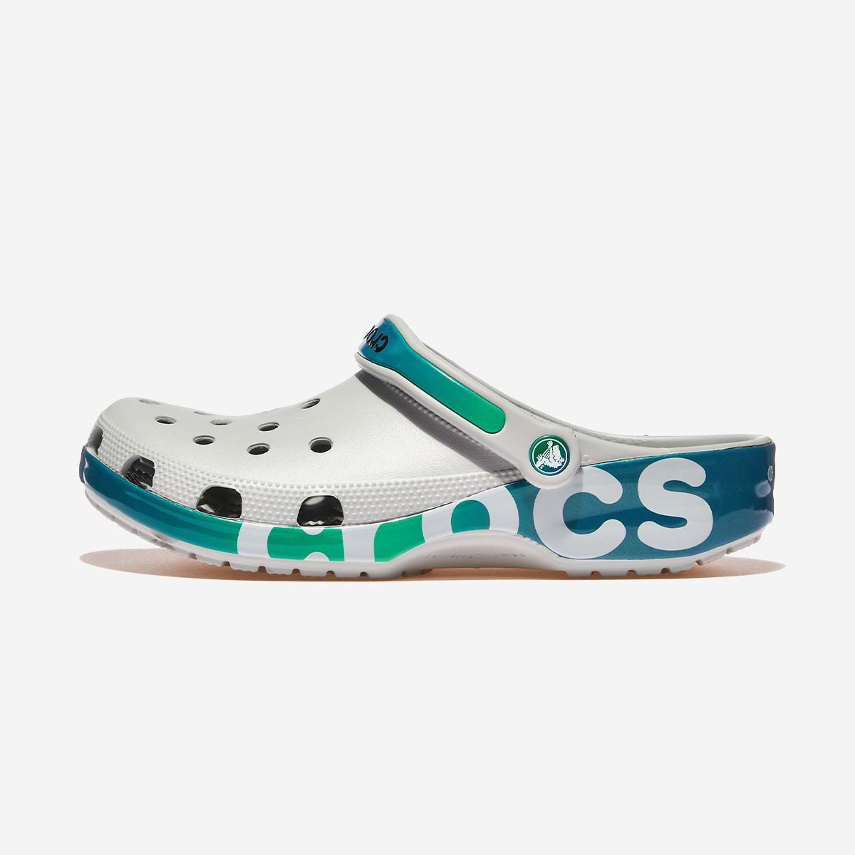 

[Crocs] classic reflector clogs, CRS210732, 1010110493, Popular Korean Shoes 260