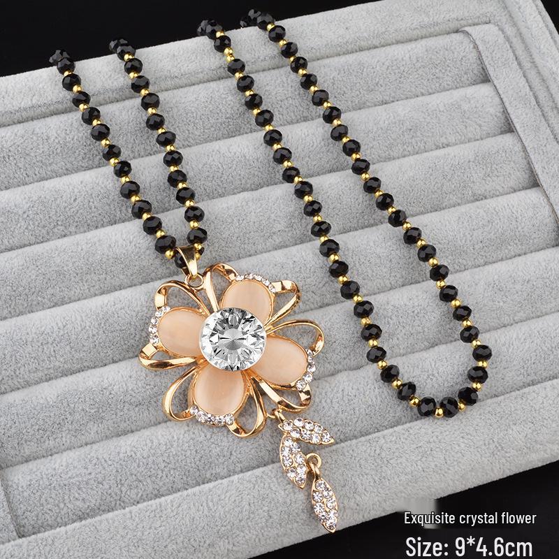 Elegant Women’s Crystal Flower Pendant Necklace - Versatile Autumn/Winter Sweater Chain Accessory