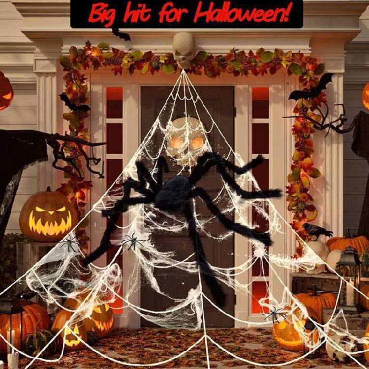 High Detail Realistic Large Spiders Halloween Decoration For Haunting House Bar Event And Horror Themed Party Setups