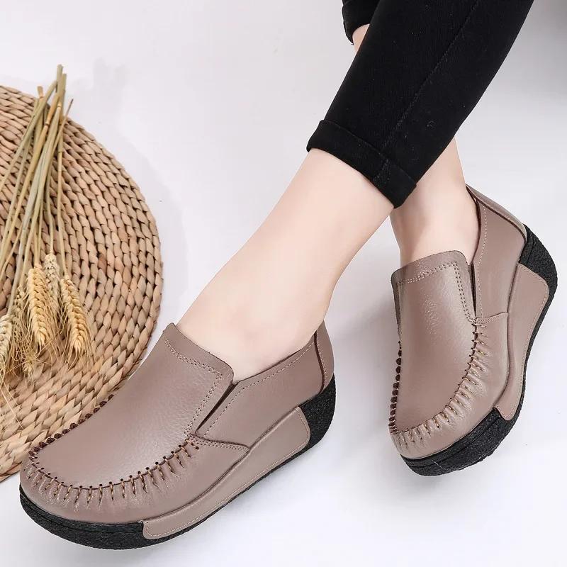 Fashion Spring and Summer Women Shoes Slip on Genuine Leather Sneaker Fashion Thick-soled Rocking Shoes Platform Wedge Loafers for Women