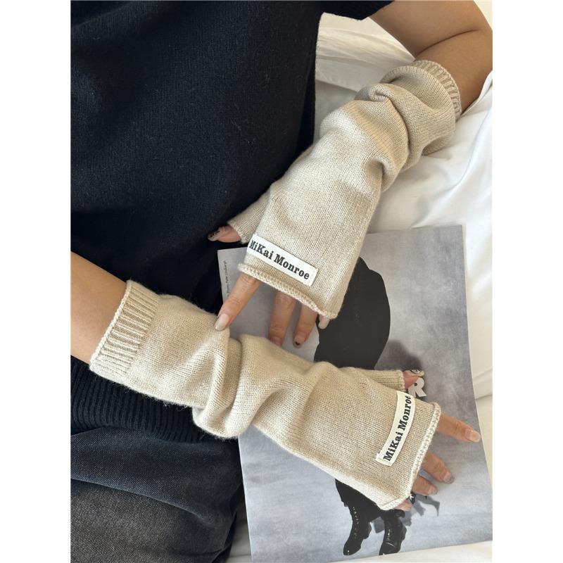 Divatos Új Japán Rakott Ujjú Félujjas Kesztyűk Nőknek Őszre és Télre Sokoldalú Trendi Lusta Stílus Kötött Meleg Gyapjú Ujjúk