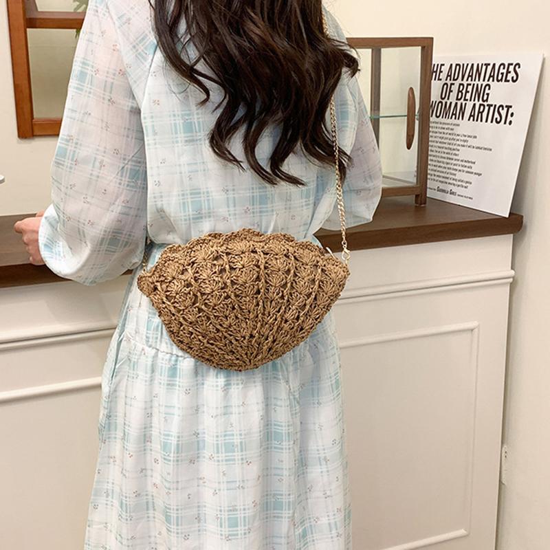 The Vintage Seashell Shape Handwoven Straw Shoulder Bag Summer Beach Handmade Chain Hollow Out Crossbody Bag AVE