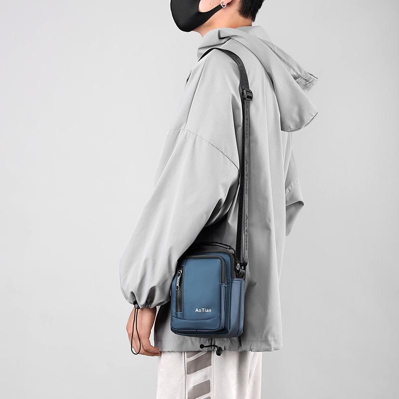 Men's Shoulder Bag, Business and Leisure Oxford Cloth Diagonal Cross Small Backpack