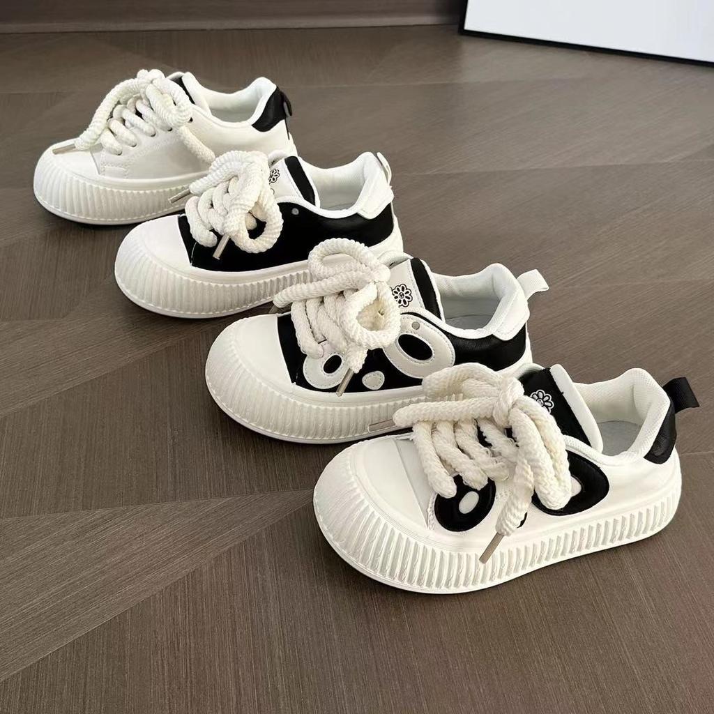 2025 new platform casual shoes board shoes women's black and white panda little white shoes board shoes women ins student tide shoes soft sole