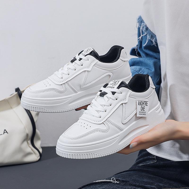 Korean Women Small White Shoes Student Flats Skateboard Shoes Fashion Lace-up Leather Casual Sneakers Ladies Leisure Shoes Mujer