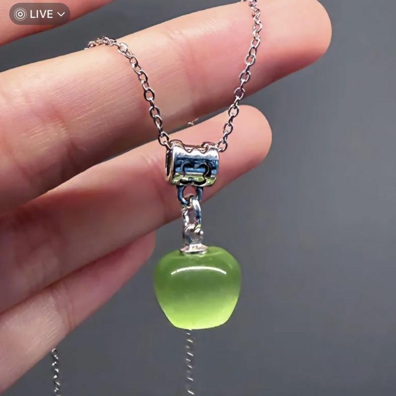 Red Big Apple Shape Pendant Necklace Simple Transparent Glass Puffy Love Apple Beaded Crystalchain Necklace