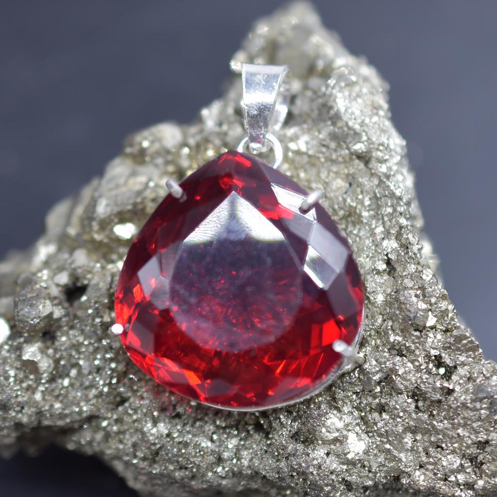 Certified 109.95 Ct Red Topaz Pear 925 Sterling Silver Natural Gem Pendant my-362-k