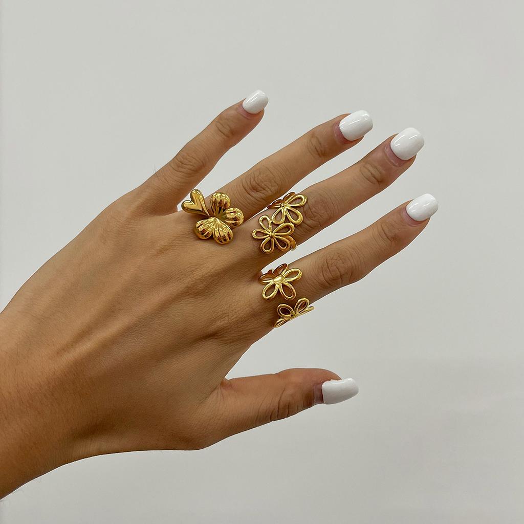 Youthway Romantic Flower Open Rings For Women Elegant 18K Gold Plated Stainless Steel Rings Simple Fashion Jewelry Gift
