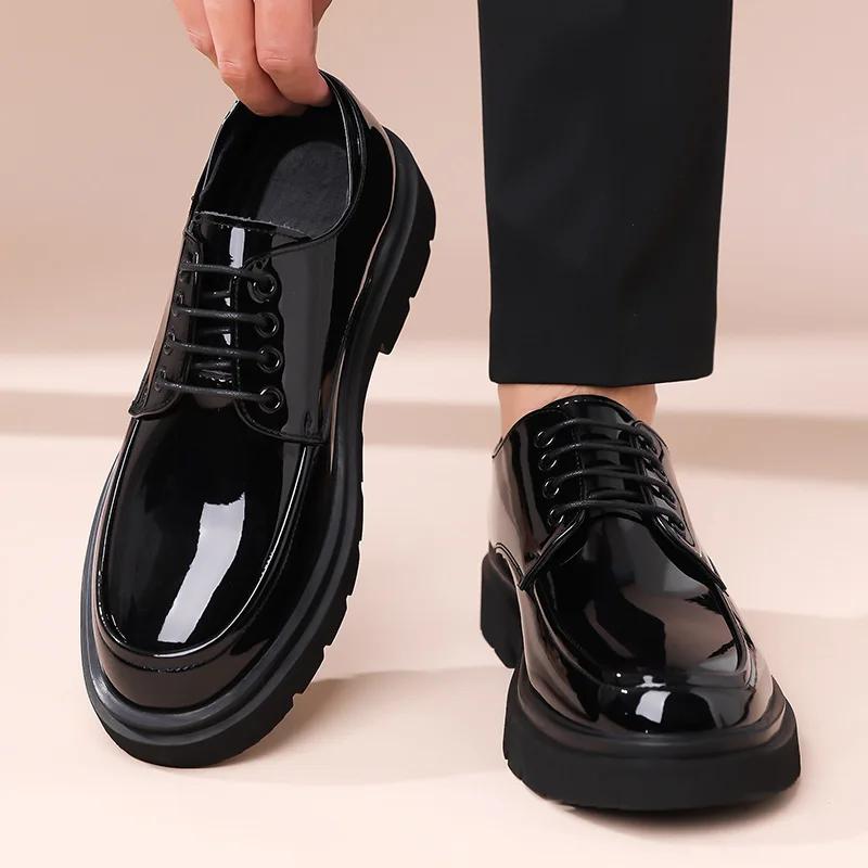 Fashion 2025 Autumn Patent Leather Men's Business Formal Tie-Up Shoes Safety Professional Bata Breathable Men's Shoes Botas Para Hombre